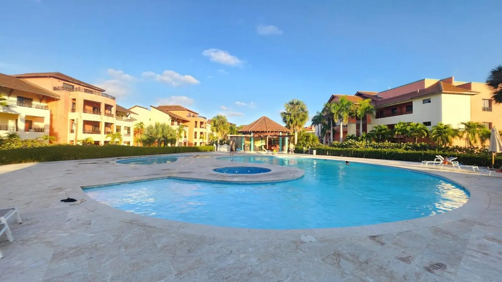 Apartamentos Essential Life Con Playa Y Piscina Punta Cana Apartament