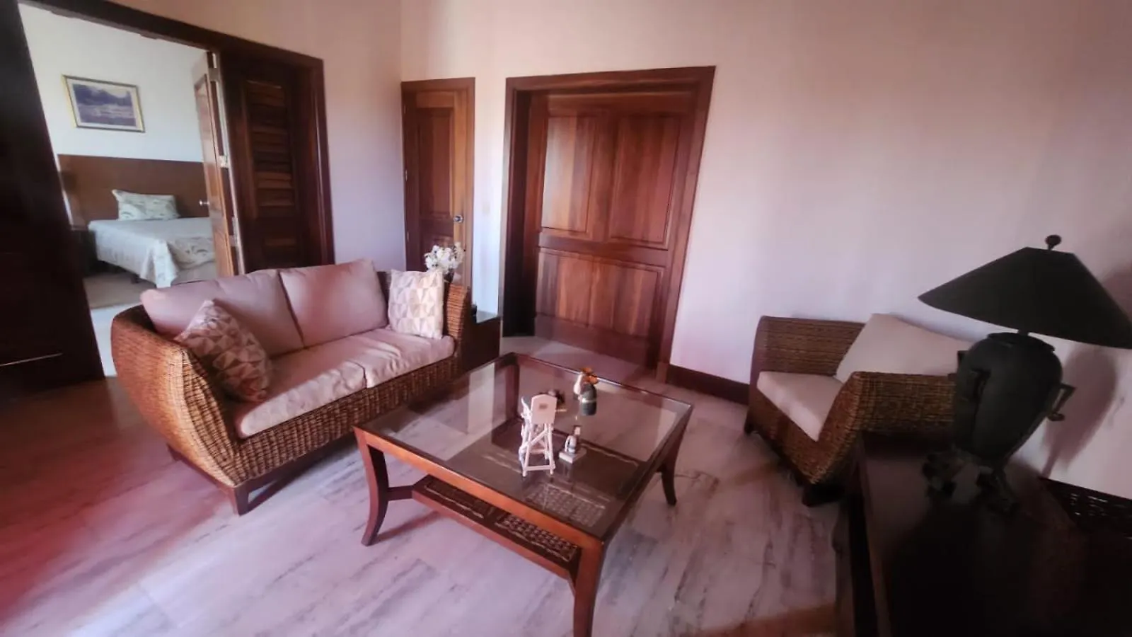 Apartamentos Essential Life Con Playa Y Piscina Punta Cana
